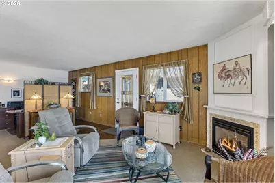 24800 NW St Helens Rd #L10, Portland, OR 97231 - Photo 7