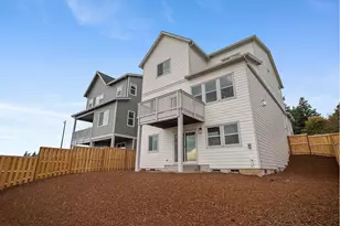 17694 SW Watchman Ln, Beaverton, OR 97007 - Photo 39