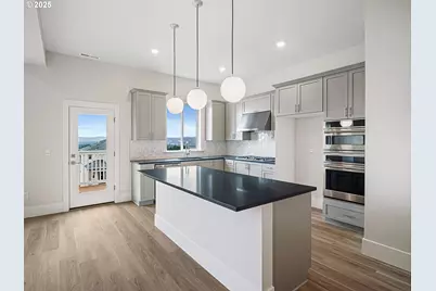 17694 SW Watchman Ln, Beaverton, OR 97007 - Photo 7