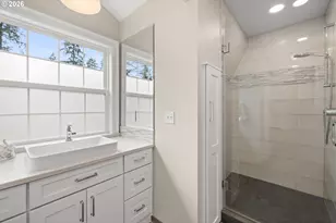 1190 Bayberry Rd, Lake Oswego, OR 97034 - Photo 25