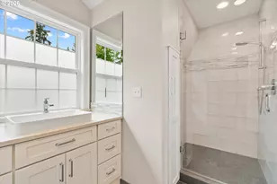 1190 Bayberry Rd, Lake Oswego, OR 97034 - Photo 27