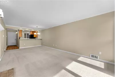 4990 S Landing Dr #202, Portland, OR 97239 - Photo 15