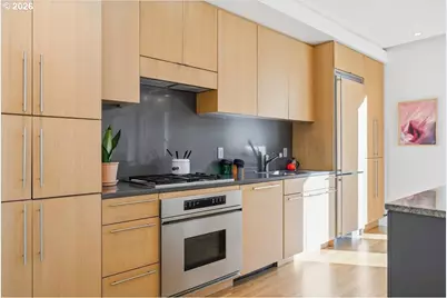 937 NW Glisan St #435, Portland, OR 97209 - Photo 11