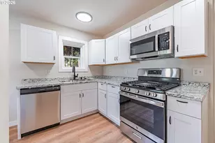 816 14th Ave, Sweet Home, OR 97386 - Photo 9