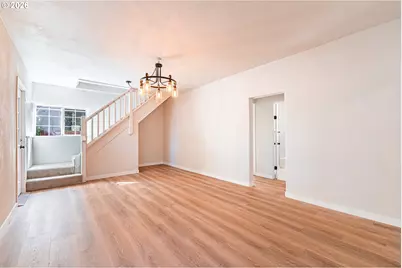 816 14th Ave, Sweet Home, OR 97386 - Photo 5