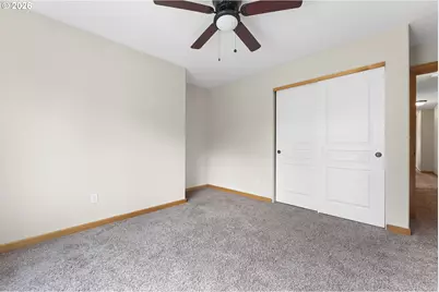 765 NE 93rd Ave, Portland, OR 97220 - Photo 25