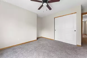765 NE 93rd Ave, Portland, OR 97220 - Photo 25