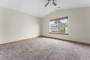 765 NE 93rd Ave, Portland, OR 97220 - Photo 21