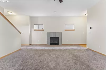 765 NE 93rd Ave, Portland, OR 97220 - Photo 5