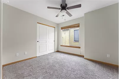765 NE 93rd Ave, Portland, OR 97220 - Photo 21