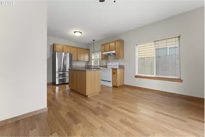 765 NE 93rd Ave, Portland, OR 97220 - Photo 9