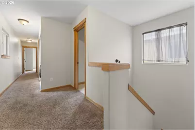 765 NE 93rd Ave, Portland, OR 97220 - Photo 29