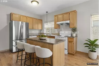 765 NE 93rd Ave, Portland, OR 97220 - Photo 5