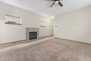 765 NE 93rd Ave, Portland, OR 97220 - Photo 11