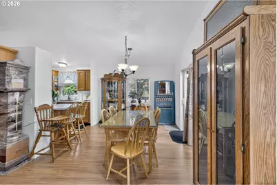 9015 NE Sumner St, Portland, OR 97220 - Photo 15