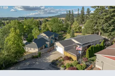 953 N Adams St, Lafayette, OR 97127 - Photo 5