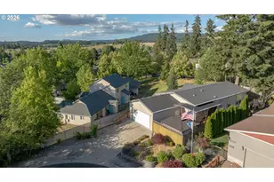 953 N Adams St, Lafayette, OR 97127 - Photo 5