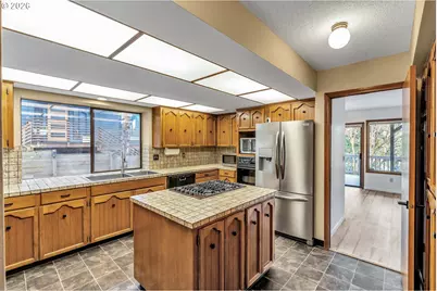 2005 Carriage Way, West Linn, OR 97068 - Photo 13