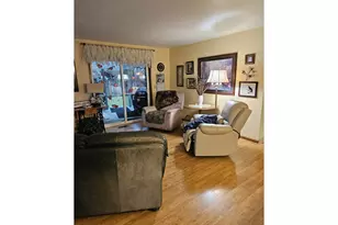 738 S 2nd St, Carlton, OR 97111 - Photo 7