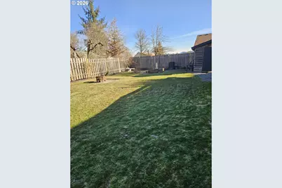 738 S 2nd St, Carlton, OR 97111 - Photo 23