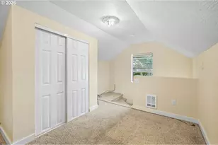 716 F St, Springfield, OR 97477 - Photo 29