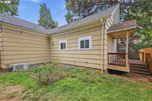 716 F St, Springfield, OR 97477 - Photo 41