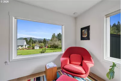 35850 11th St, Nehalem, OR 97131 - Photo 5