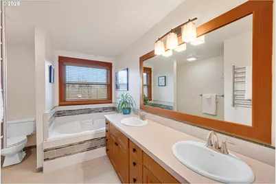 8380 SW Rogue Ln, Wilsonville, OR 97070 - Photo 15