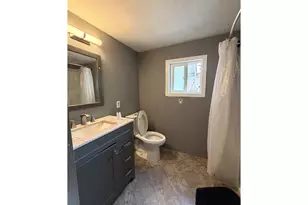 13055 SE Stark St, Portland, OR 97233 - Photo 7