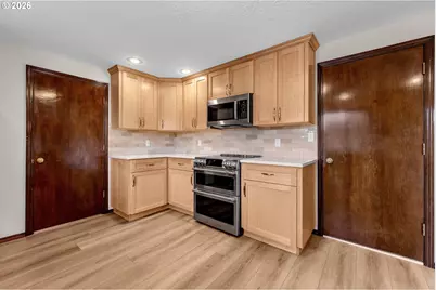 6328 NE 159th St, Vancouver, WA 98686 - Photo 11