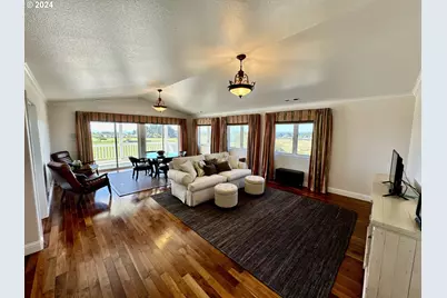 98694 Woodriff Ln, Brookings, OR 97415 - Photo 27