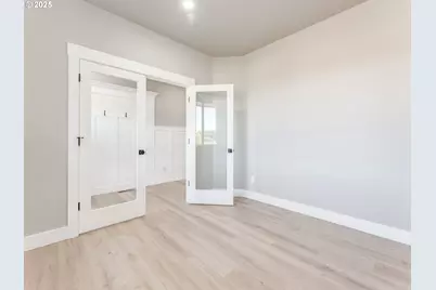 2205 NW 69th St, Vancouver, WA 98660 - Photo 11