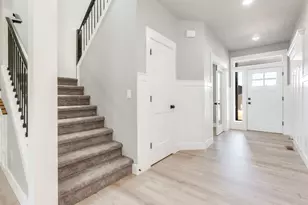 2205 NW 69th St, Vancouver, WA 98660 - Photo 5