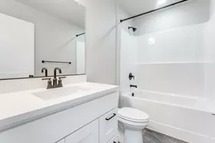 2205 NW 69th St, Vancouver, WA 98660 - Photo 7