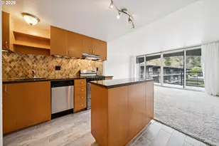 668 McVey Ave, Lake Oswego, OR 97034 - Photo 15