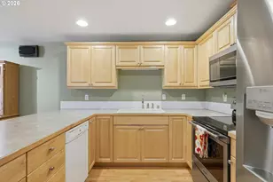 8009 NE 38th Ave, Vancouver, WA 98665 - Photo 13
