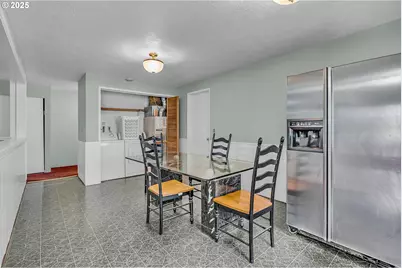 6500 SE Madrona Dr, Milwaukie, OR 97222 - Photo 25