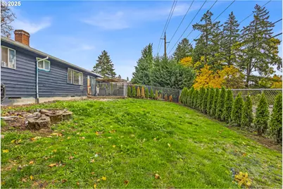 6500 SE Madrona Dr, Milwaukie, OR 97222 - Photo 31