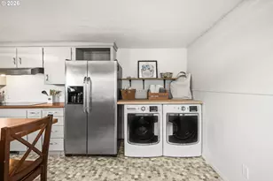 114 S Parkview Dr, Newberg, OR 97132 - Photo 9