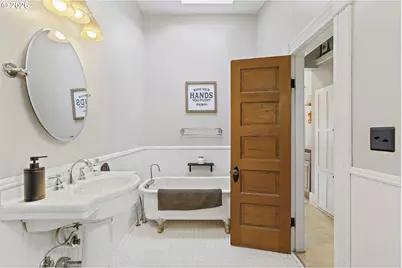 1550 East Ave NE, Salem, OR 97301 - Photo 13