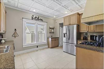 1550 East Ave NE, Salem, OR 97301 - Photo 7