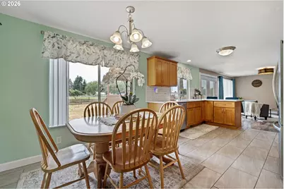 92726 Pebble Beach Ln, Junction City, OR 97448 - Photo 11