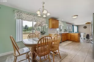 92726 Pebble Beach Ln, Junction City, OR 97448 - Photo 11