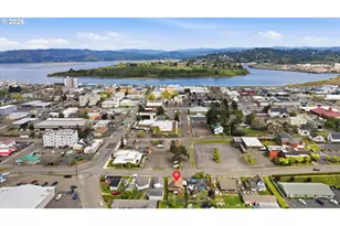237 S 7th St, Coos Bay, OR 97420 - Photo 31