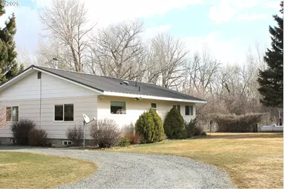 42274 Pocahontas Rd, Baker City, OR 97814 - Photo 3