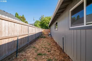261 SE Dimick St, Dallas, OR 97338 - Photo 43
