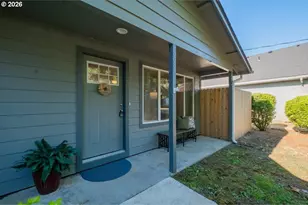 261 SE Dimick St, Dallas, OR 97338 - Photo 5