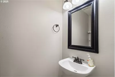 7902 NW 14th Ct, Vancouver, WA 98665 - Photo 25