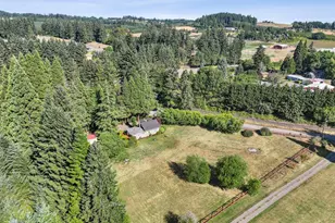 25128 SW Middleton Rd, Sherwood, OR 97140 - Photo 3