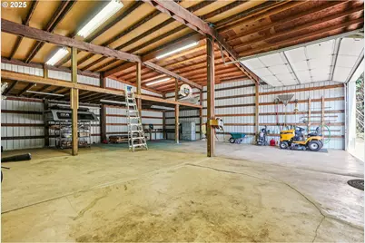 25128 SW Middleton Rd, Sherwood, OR 97140 - Photo 11